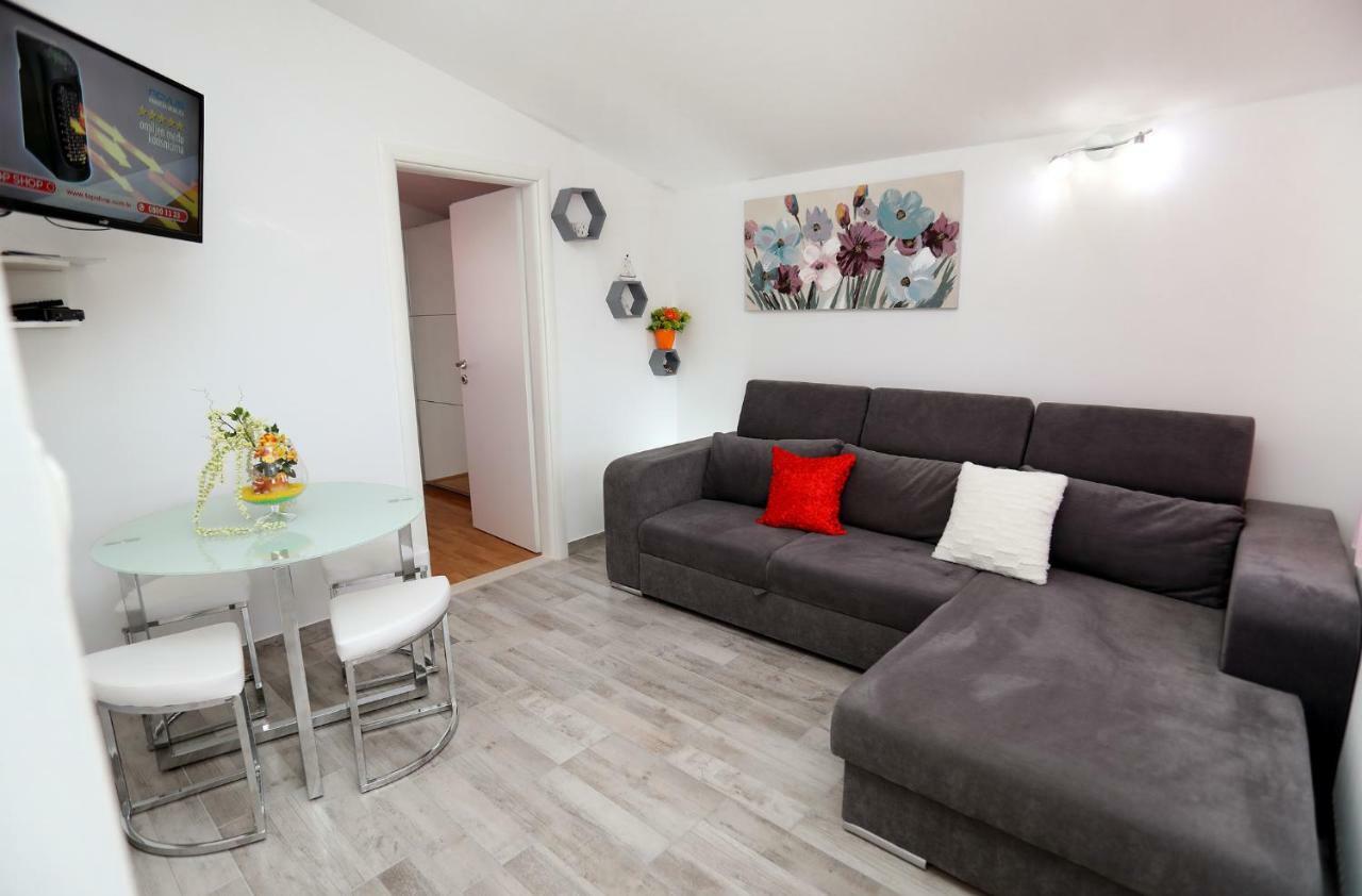 Apartment Ivan Kaštel Sućurac Zewnętrze zdjęcie